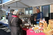 Het Groene Lokaal, natuurlijke imkerij, niet biologisch gecertificeerd