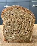Meergranen busbrood, tarwe-rogge-havermout-zaden, 500gr, Bosakker Brood, niet biologisch gecertificeerd