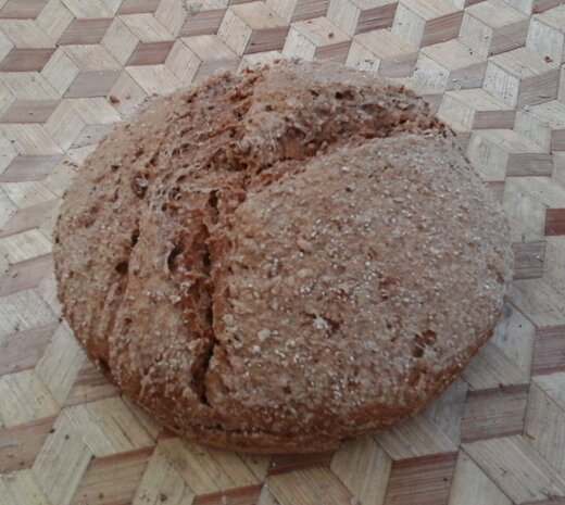 Spelt-Gerst-Rijst brood, Sallands Ambachtsbrood, niet biologisch gecertificeerd