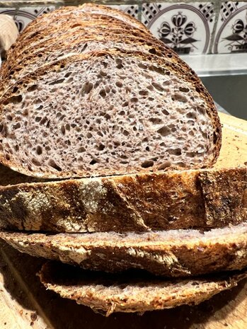 Abdijbrood, tarwevloerbrood met rogge, 350gr, Bosakker Brood, niet biologisch gecertificeerd